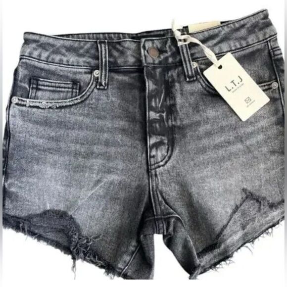 NWT Anthropologie Women’s Black Washed Shorts Distressed Raw Hem - Size XS - Picture 2 of 9